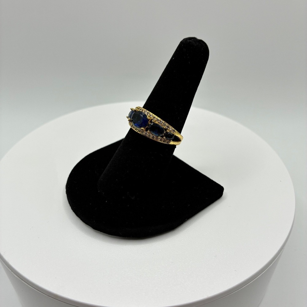 Bomb Party Ring Women Size 7.5 Gold Blue Stone Oval Cut Pavé Crystal Band - Picture 3 of 6